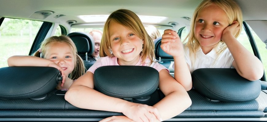 Bilferien blir mye morsommere når man også kan kjøre båt av og til. Foto: ©2015 iStockphoto LP